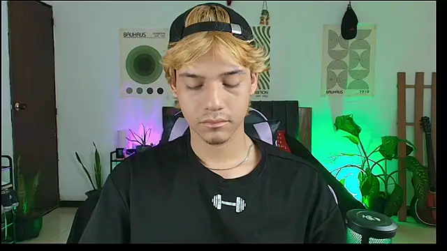 Snapshot of Habel__moretti chatting on 02/19/26, 06:38 Habel moretti online show from 02/19/26, 06:38