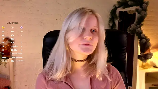 ShineJoan online show from 12/04/25, 09:36