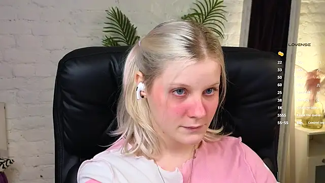 ShineJoan online show from 11/16/25, 10:02