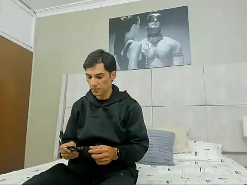 jupiter 333 online show from 11/25/25, 06:08