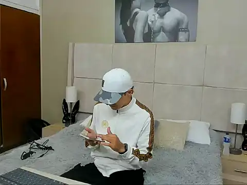 jupiter 333 online show from 12/05/25, 05:44