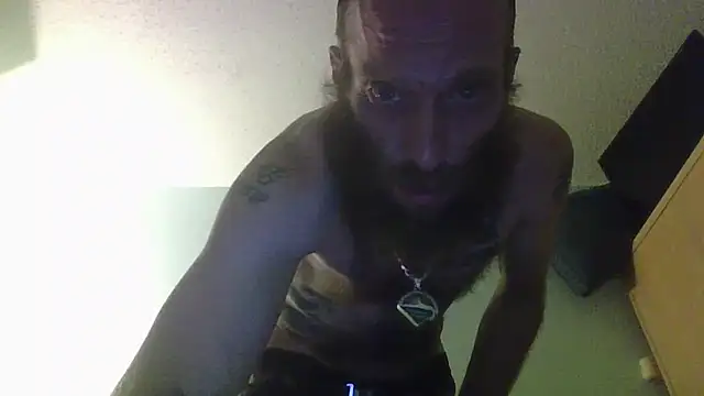 KosherCo313 online show from 10/28/25, 04:24