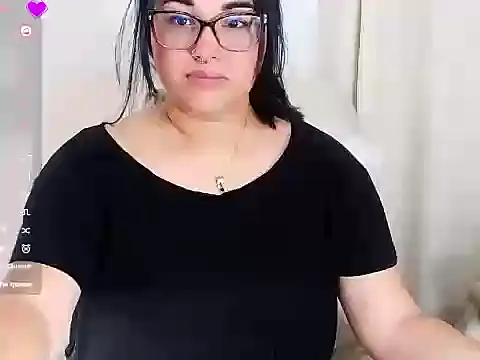 mira cherry02 online show from 02/16/26, 04:00