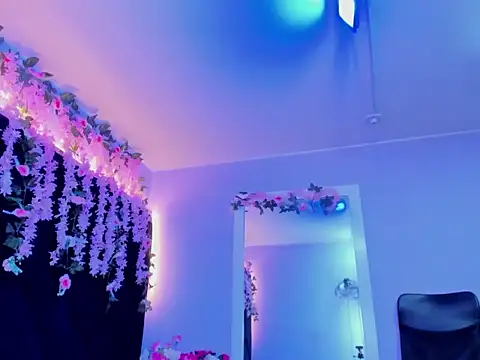 Snapshot of Gabyy_Cooper_ chatting on 07/04/26, 01:01 Gabyy Cooper online show from 07/04/26, 01:01