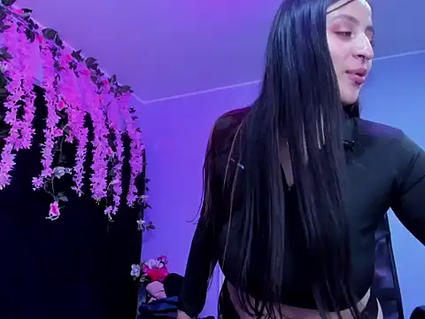 Gabyy Cooper  online show from 03/18/26, 02:26