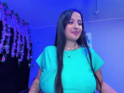 Gabyy Cooper  online show from 05/13/26, 02:07