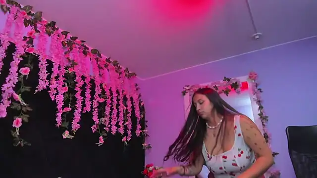 Gabyy Cooper  online show from 04/15/26, 02:50