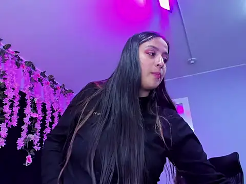 Gabyy Cooper  online show from 05/28/26, 02:30