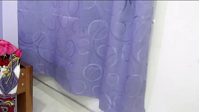 katty18love18 online show from 11/30/25, 02:23