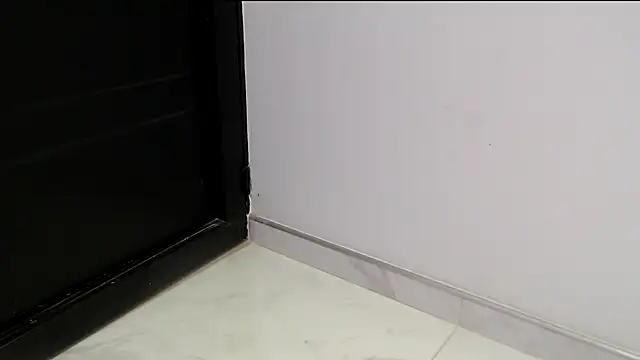 katty18love18 online show from 12/01/25, 12:44