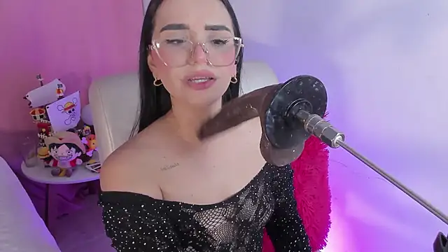 laana foxx online show from 02/08/26, 11:24