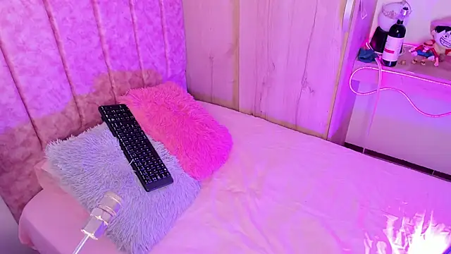 Snapshot of laana_foxx chatting on 07/11/26, 11:49 laana foxx online show from 07/11/26, 11:49