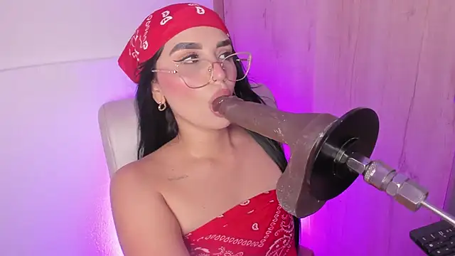 laana foxx online show from 03/07/26, 12:39