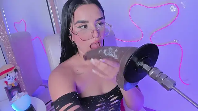 laana foxx online show from 03/05/26, 01:13