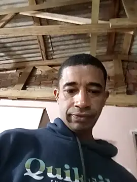 juniordotado87 online show from 10/30/25, 09:55