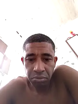 juniordotado87 online show from 10/24/25, 07:57