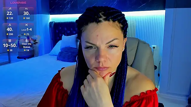 Wow Maya online show from 11/30/25, 01:17