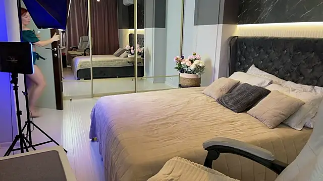 Wow Maya online show from 03/29/26, 01:07