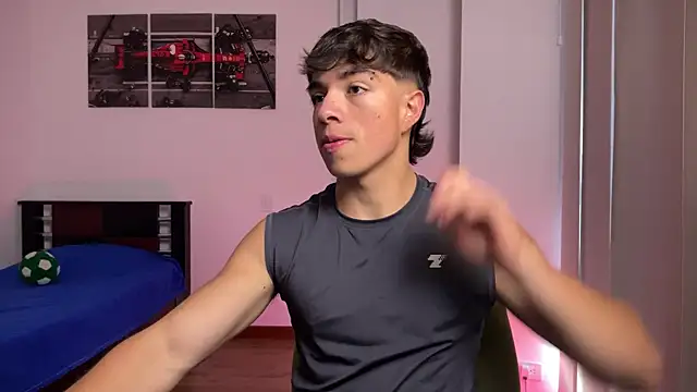 JUSTIN JHONS online show from 11/21/25, 09:25