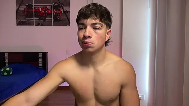 JUSTIN JHONS online show from 12/19/25, 03:58