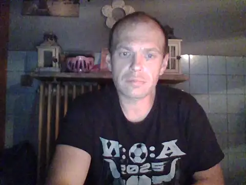 tommy3300 online show from 10/22/25, 03:50