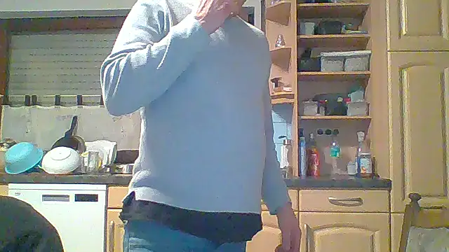 tommy3300 online show from 11/06/25, 04:49