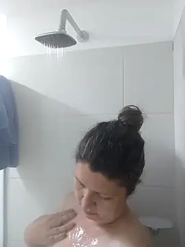 Snapshot of loresexylove chatting on 10/31/25, 05:20 loresexylove online show from 10/31/25, 05:20