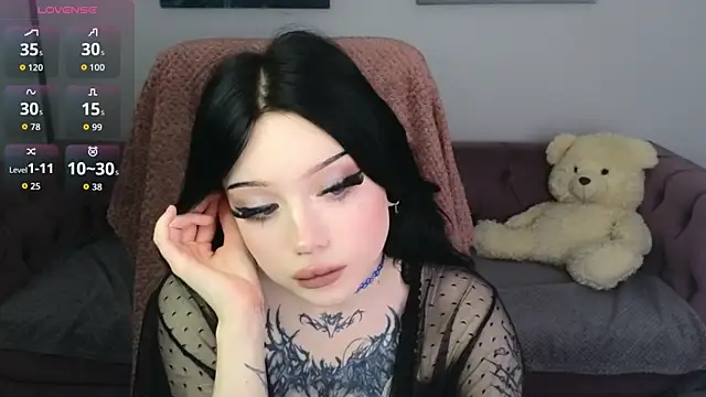 Emma Kirks online show from 01/10/26, 03:40