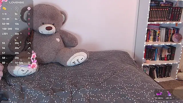 GwenSummers online show from 04/22/26, 06:25