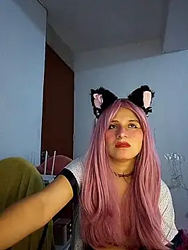 Kitty Kalifa online show from 11/25/25, 12:44