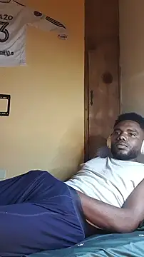 Snapshot of Suamyst_25 chatting on 02/14/26, 05:51 Suamyst 25 online show from 02/14/26, 05:51