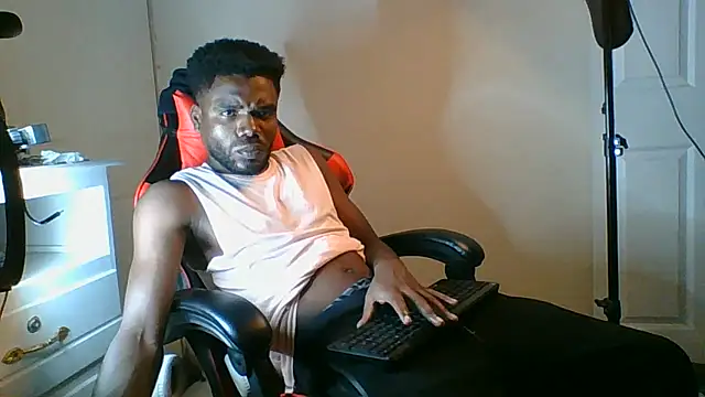 Suamyst 25 online show from 05/28/26, 04:42