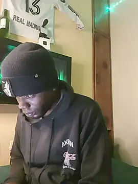 Snapshot of Suamyst_25 chatting on 01/11/26, 09:38 Suamyst 25 online show from 01/11/26, 09:38