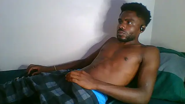 Snapshot of Suamyst_25 chatting on 07/04/26, 06:09 Suamyst 25 online show from 07/04/26, 06:09