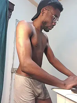 Suamyst 25 online show from 11/05/25, 05:05