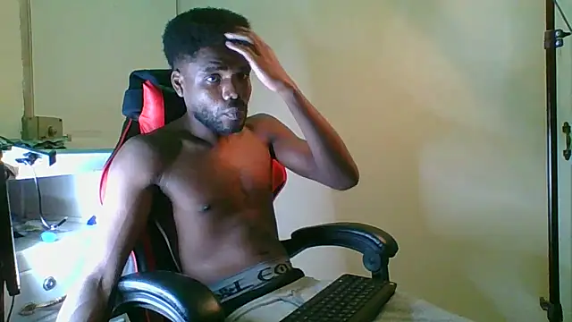 Suamyst 25 online show from 05/30/26, 04:08
