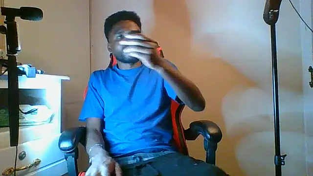 Suamyst 25 online show from 05/21/26, 04:10
