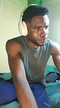 Snapshot of Suamyst_25 chatting on 02/28/26, 05:40 Suamyst 25 online show from 02/28/26, 05:40