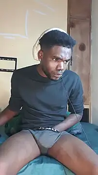 Snapshot of Suamyst_25 chatting on 02/24/26, 04:13 Suamyst 25 online show from 02/24/26, 04:13