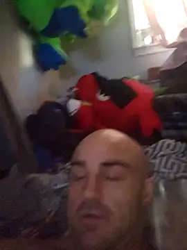 BulbasaurIsmettv online show from 11/05/25, 01:14