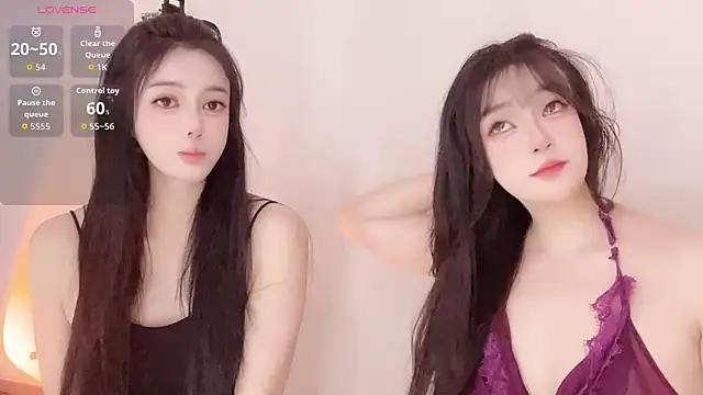 Follyise online show from 04/17/26, 02:42