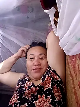 chich-bong online show from 11/11/25, 07:41