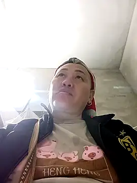 chich-bong online show from 11/15/25, 03:16