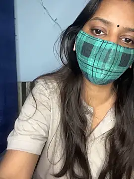 Cute Marina online show from 12/22/25, 05:35