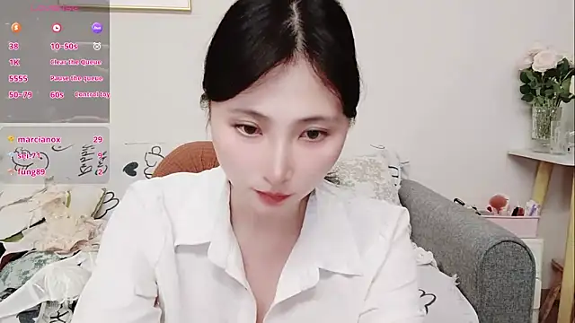 Snapshot of yuyan3929 chatting on 05/30/26, 02:12 yuyan3929 online show from 05/30/26, 02:12