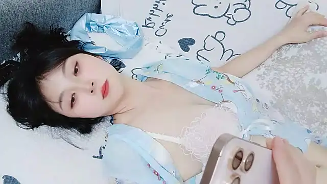 Snapshot of yuyan3929 chatting on 07/15/26, 12:34 yuyan3929 online show from 07/15/26, 12:34