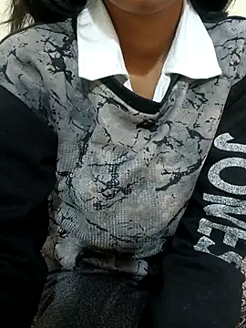 Snapshot of Fuck_me_babyy chatting on 11/14/25, 02:59 Fuck me babyy online show from 11/14/25, 02:59