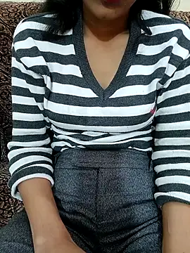 Snapshot of Fuck_me_babyy chatting on 11/08/25, 04:16 Fuck me babyy online show from 11/08/25, 04:16