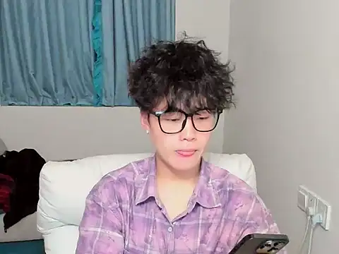 L1kuto online show from 11/06/25, 10:30