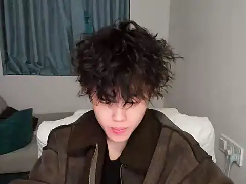 L1kuto online show from 11/20/25, 10:49